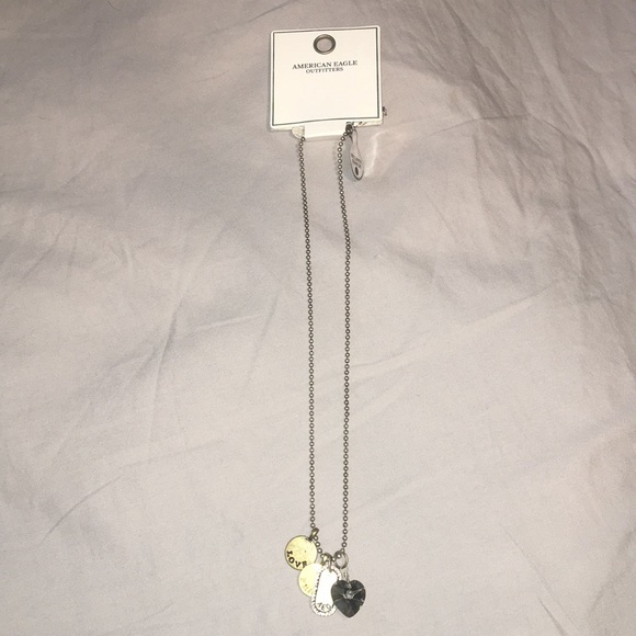 American Eagle new necklace - Picture 3 of 3